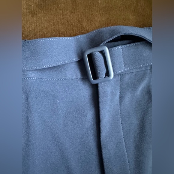 No Tag Blue High Waisted wide Leg Belted.Has Pockets Has Crease in Front Sz L. - Picture 2 of 12